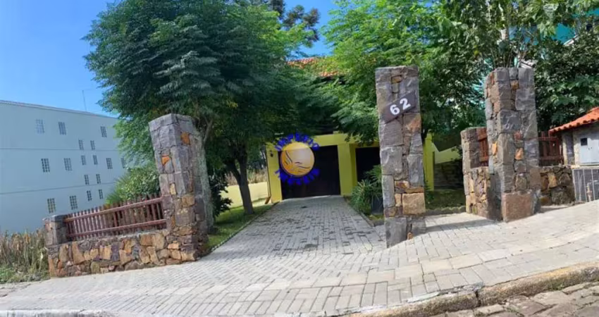 Império imóveis, vende excelente casa, localizada no bairro logradou