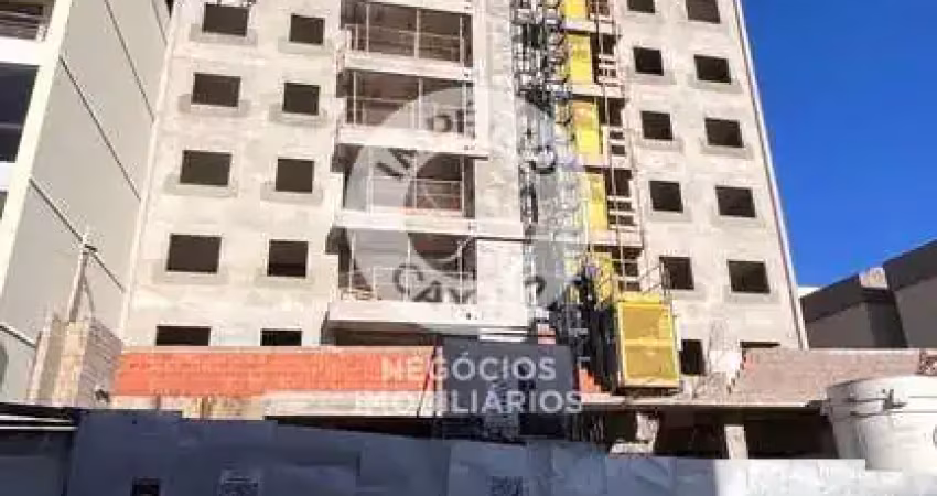 Apartamento 02 dormitórios, sendo 01 suíte, localizado no bairro pio x.