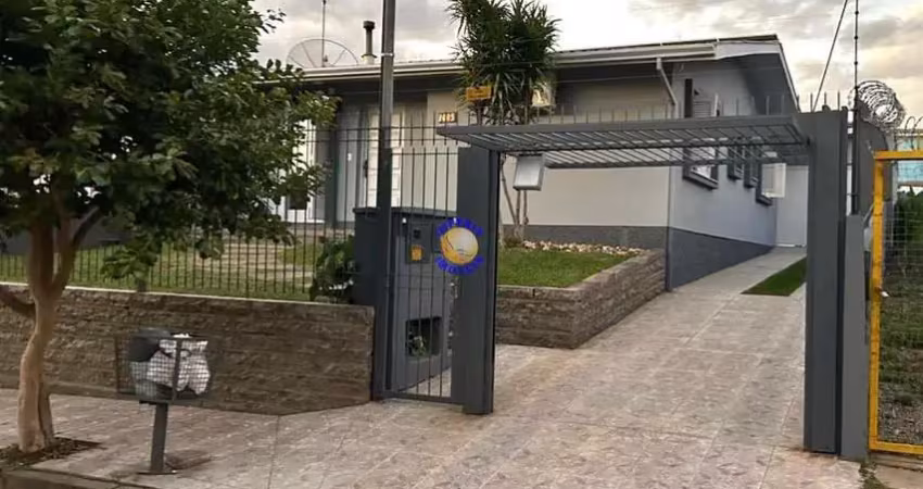 Império imóveis, vende casa semimobiliada, localizada no bairro fátima.