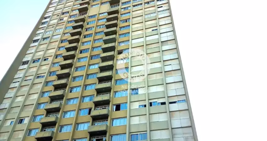 Apartamento semimobiliado - 04 dormitórios, 01 sendo suíte - localizado no bairro exposição.
