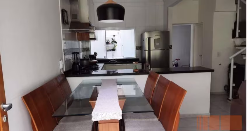 Casa com 3 dormitórios à venda, 109 m² por R$ 585.000,00 - Parque São Jorge - São Paulo/SP