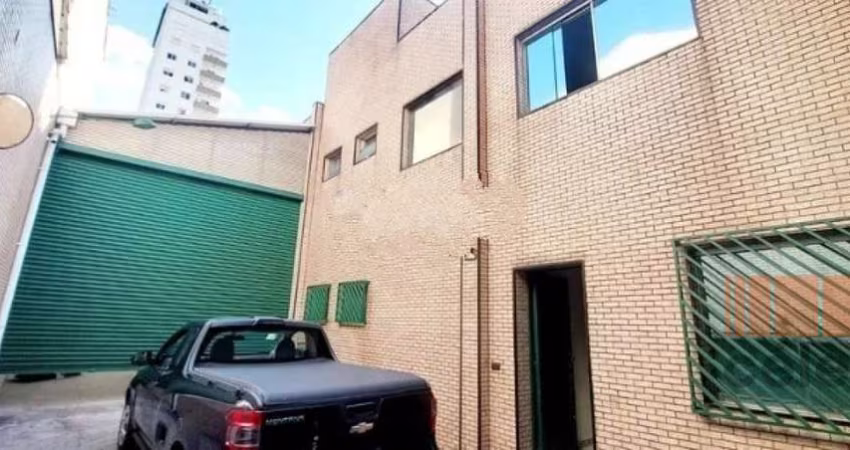 Galpão/Depósito/Armazém com 1 Quarto e 7 banheiros à Venda, 660 m² por R$ 4.100.000