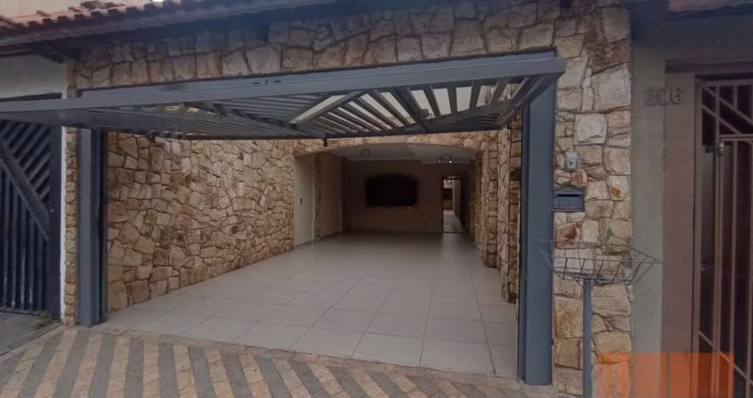 Sobrado à venda, 214 m² por R$ 825.000,00 - Vila Alpina - São Paulo/SP