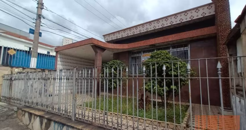 Casa Térrea com 3 Quartos, 4 vagas  à venda, 232m² - Móoca/SP - R$ 890.000,00