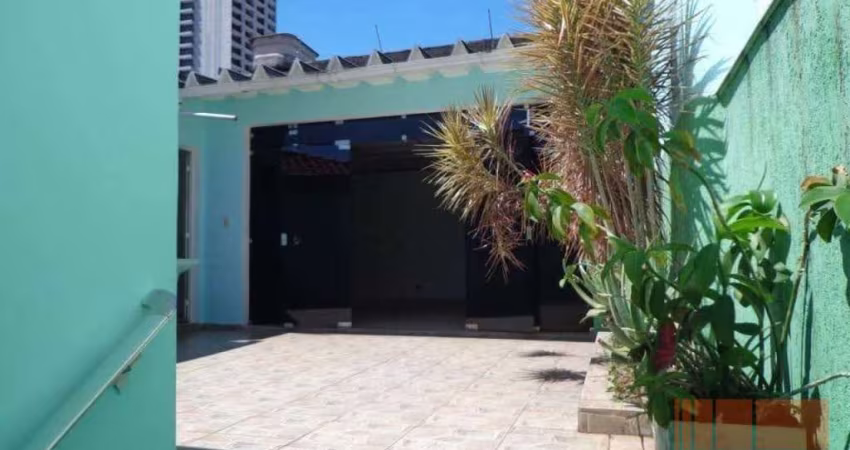 OPORTUNIDADE NA MOOCA -  CASA TÉRREA | 348m2 DE TERRENO |4 DORM, | 2 VAGAS - R$ 1.280.000,00