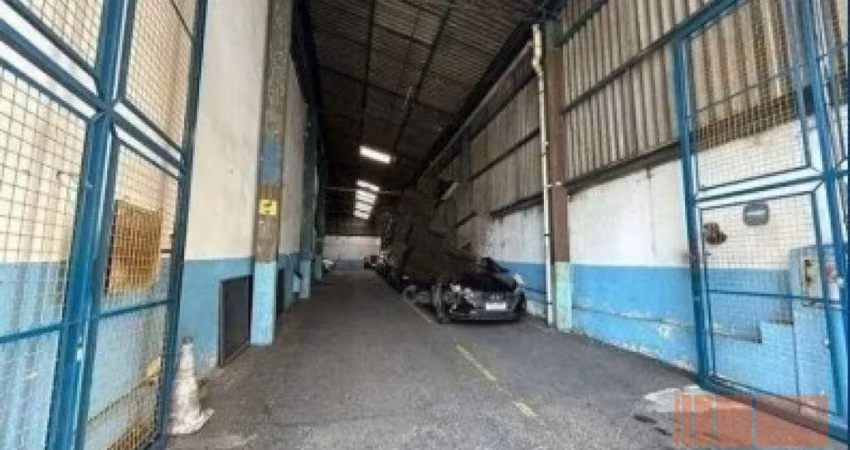 OPORTUNIDADE! TERRENO/GALPÃO COM 303M² À VENDA NO TATUAP/SP, A 200 METROS DO METRÔ - R$ 2.950.000,00