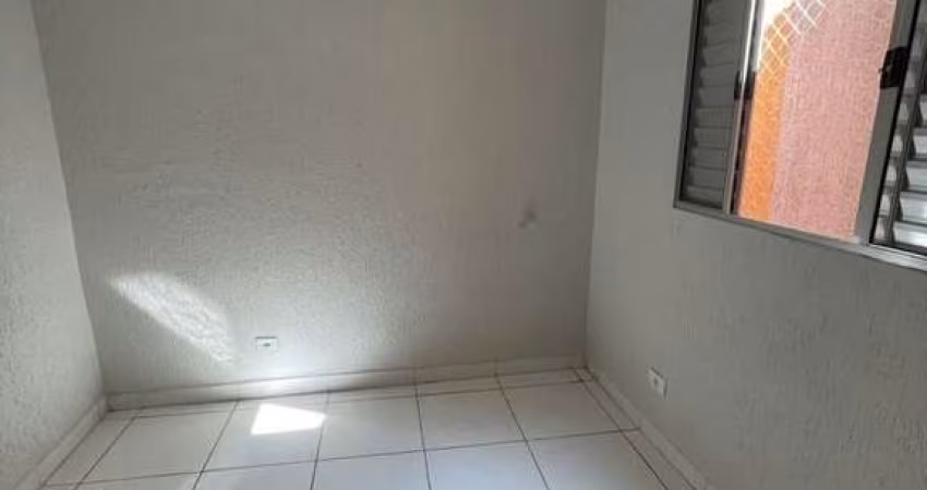 SOBRADO DE VILA 57M² - LOCAÇÃO R$ 1.800,00 - JD. NOVO CARRÃO - SP