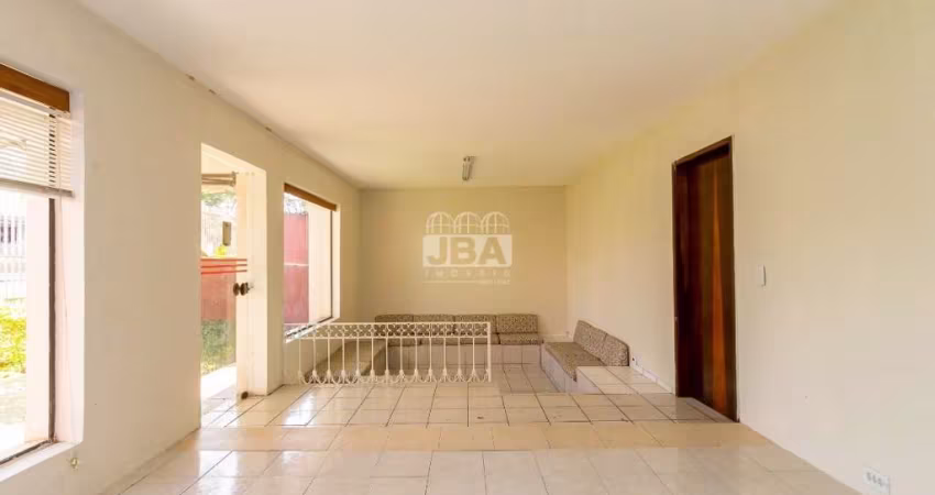 Casa comercial com 4 salas para alugar na Rua Lodovico Geronazzo, 1978, Boa Vista, Curitiba