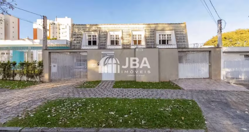Casa com 4 quartos à venda na Rua Fernandes de Barros, 2106, Hugo Lange, Curitiba