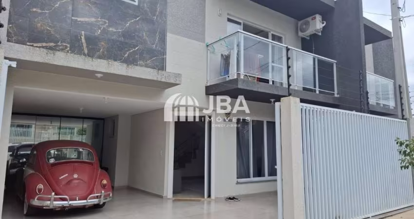 Casa com 3 quartos à venda na Palmiro Vaccari, 70, Pedro Moro, São José dos Pinhais