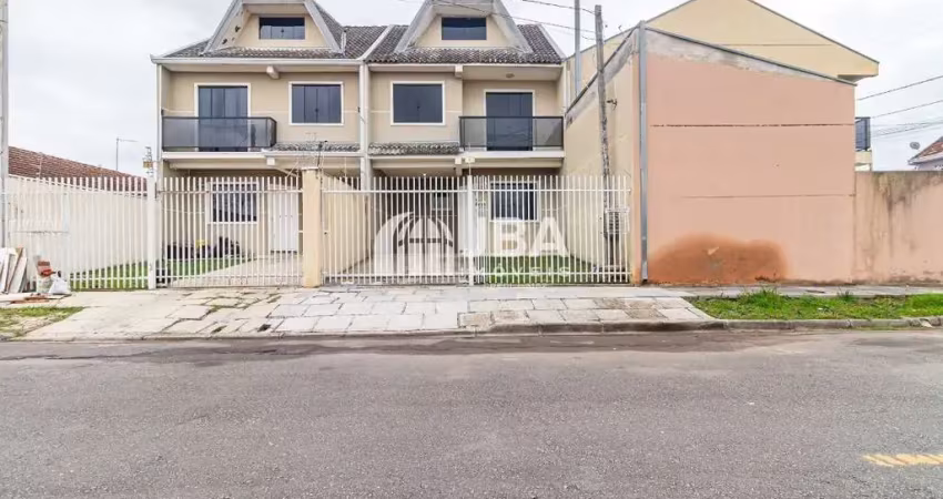 Casa com 3 quartos para alugar na Arnaldo Gabardo, 22, Xaxim, Curitiba