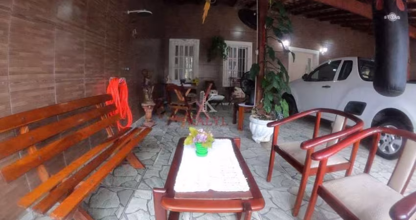Casa com 3 dormitórios à venda, 198 m² por R$ 900.000,00 - Ocian - Praia Grande/SP