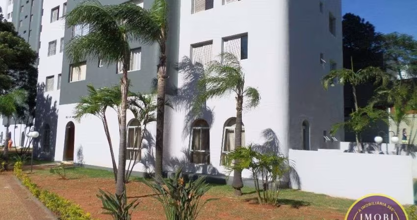 Apartamento à Venda em Vila Firmiano Pinto, São Paulo - SP