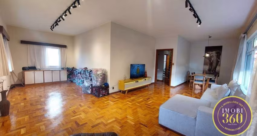 linda e espaçosa casa estilo Europeu( Alto Padrão)