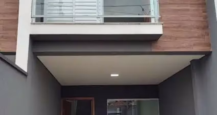 Excelente Sobrado novo com 3 quartos e suíte 2 vagas 115m².