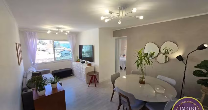 Apartamento com 02 dormitórios com 01 vaga de garagem na vila gomes cardim