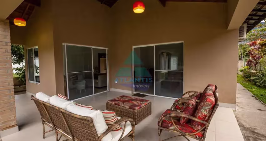 Casa com 4 dorms, condomínio lagoinha, ubatuba - r$ 2.2 mi, cod: 518