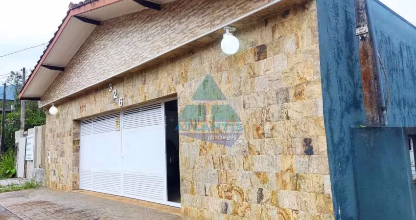 Casa com 4 dorms, Praia do Sapê, Ubatuba - R$ 550 mil, Cod: 1723
