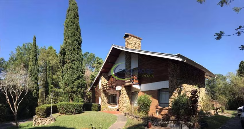 Chácara com 3 dormitórios à venda, 490000 m² por R$ 3.800.000,00 - Torrão de Ouro - São José dos Campos/SP