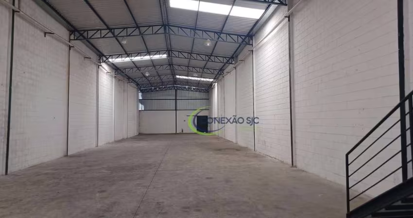 Galpão para alugar 450 m² - Chácaras Reunidas - São José dos Campos/SP