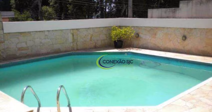Casa com 3 dormitórios à venda, 300 m² por R$ 960.000,00 - Monte Castelo - São José dos Campos/SP