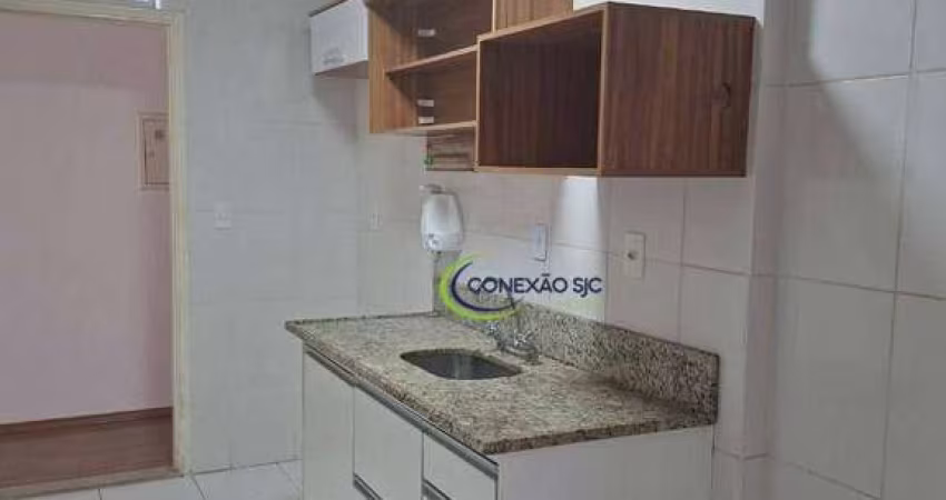 Apartamento todo reformado com 3 dormitórios e 2 banheiros e 1 vaga garagem coberta