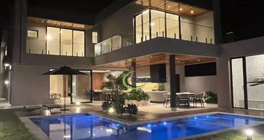 Magnífica casa em um dos mais desejados condomínio de São José dos Campos!