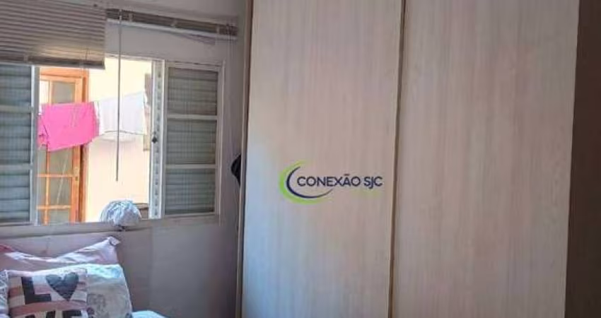 Casa com 3 dormitórios à venda, 130 m² por R$ 585.000 - Conjunto Residencial Trinta e Um de Março - São José dos Campos/SP