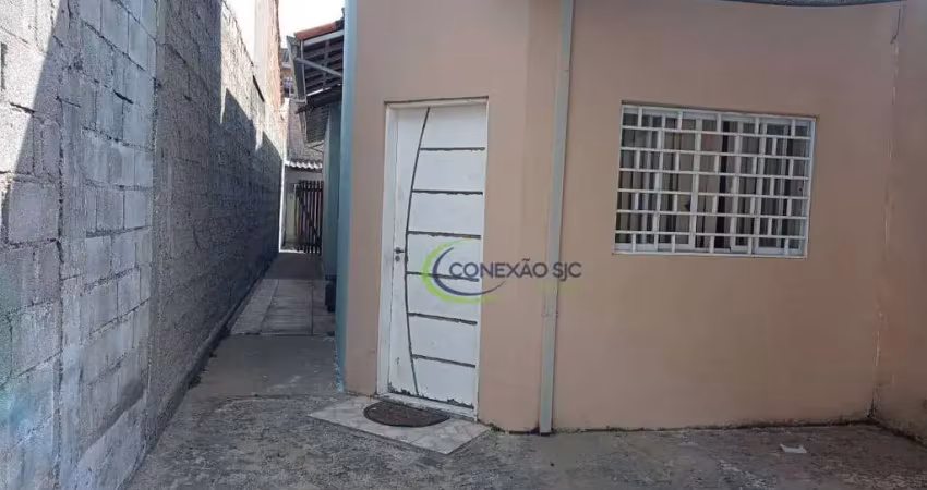 Casa com 2 dormitórios à venda por R$ 250.000,00 - Village das Flores - Caçapava/SP