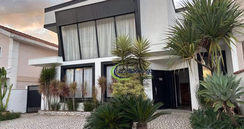 Sobrado com 4 dormitórios à venda, 322 m² por R$ 3.200.000,00 - Jardim das Colinas - São José dos Campos/SP