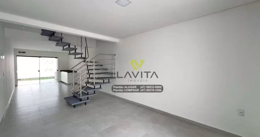 Casa, Sobrado SEMIMOBILIADO com 2 Dormitórios Para Aluguel Locação Bairro Tribess - Blumenau SC | La Vita Imóveis