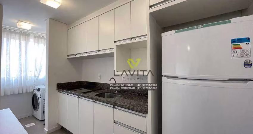 Excelente apartamento studio, totalmente  mobiliado - inclusive máquina lava e seca - prédio novo, próximo a vila germânica