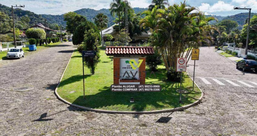 BELISSÍMA CASA SEMIMOBILIADA NO CONDOMÍNIO CITY FIGUEIRAS BLUMENAU/SC