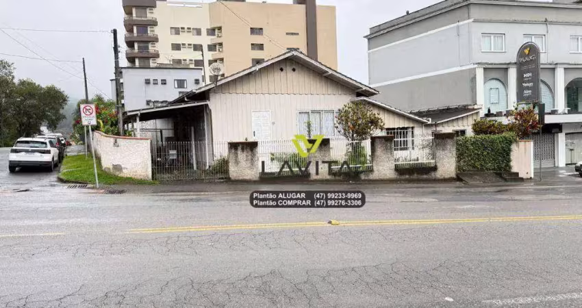 Terreno com 280m2 em corredor de serviço, rua antônio treis no bairro vorstadt próximo a nova cooper em blumenau!