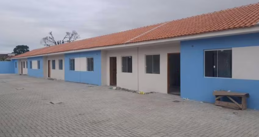 OPORTUNIDADE IMPERDÍVEL: CASAS EM CONDOMÍNIO FECHADO COM 2 DORMITÓRIOS