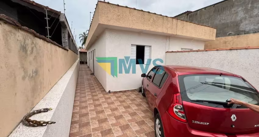 Imperdível oportunidade! casa à venda em itanhaém-sp, bairro gaivota, 2 quartos, 1 suíte, 2 salas, 2 banheiros, 2 vagas de garagem, 68m².