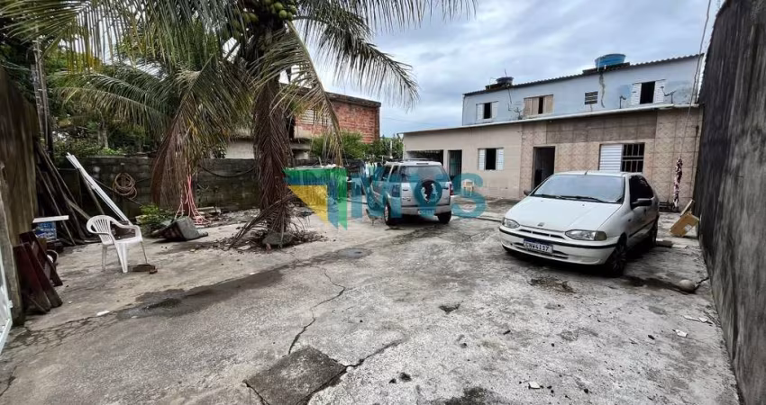 Imperdível oportunidade de aquisição: Casa à venda em Itanhaém-SP, bairro Gaivota, 4 quartos, 1 suíte, 4 salas, 4 banheiros, 4 vagas, 157 m².