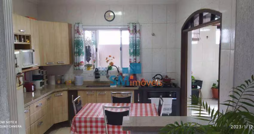 Sobrado com 2 dormitórios à venda, 164 m² por R$ 692.000,00 - Centreville - Santo André/SP