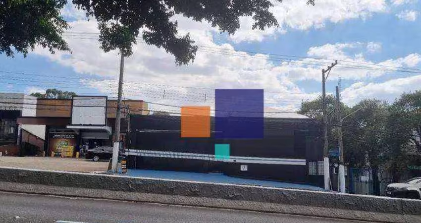 Prédio 371m² com 08 salas, 07 banheiros, 14 vagas e 06 kitnets - Vende - Santo Amaro