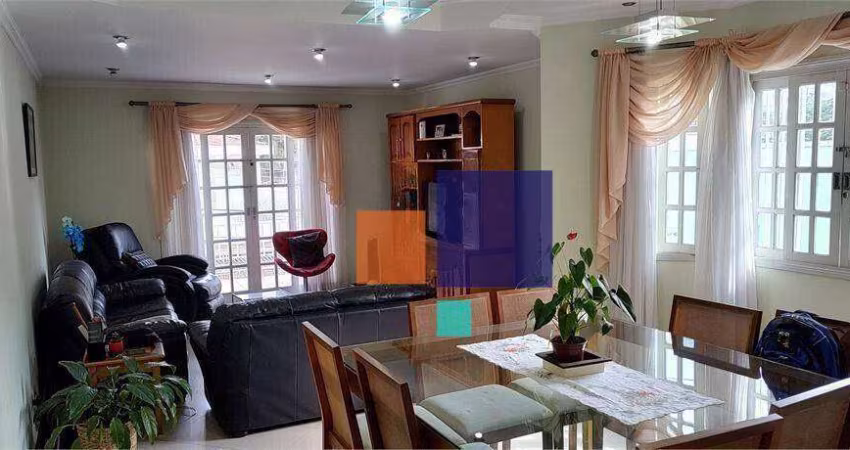 Casa com 3 dormitórios à venda, 242 m² por R$ 1.650.000,00 - Vila Ipojuca - São Paulo/SP