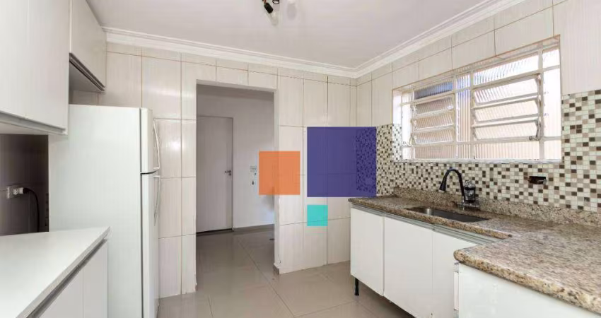 Casa a venda com 157m², com 3 quartos, 3 banheiros sendo 1 suite e 2 vagas - Parque Colonial