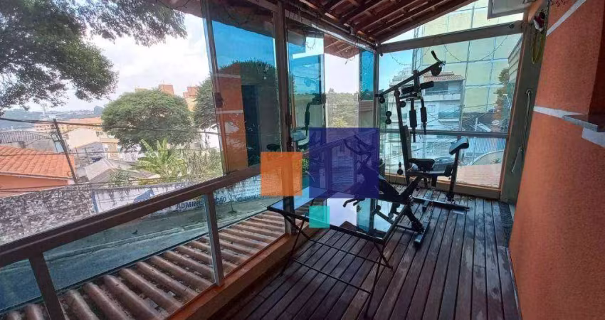 Lindo Sobrado com 100 m2,  03 dormitórios, 01 Suíte a Venda, por R$ 798.000 - Parque Oratório - Santo André/SP