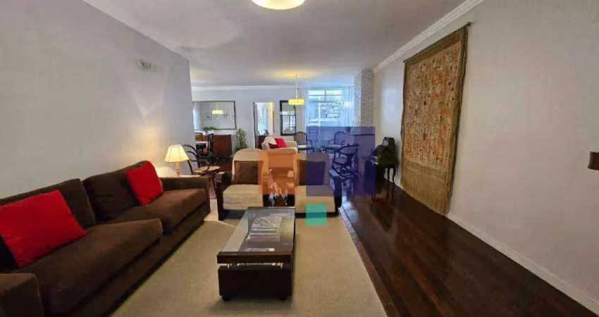 Casa a venda com 372m², 3 quartos, 6 banheiros sendo 3 suites e 4 vagas - brooklin