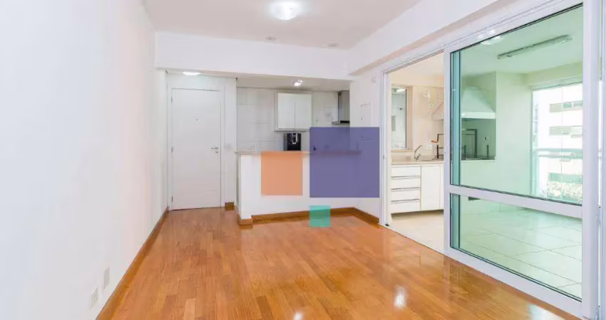 Apartamento a venda com 66m², 2 quartos, 2 banheiros sendo 1 suite e 1 vaga - moema