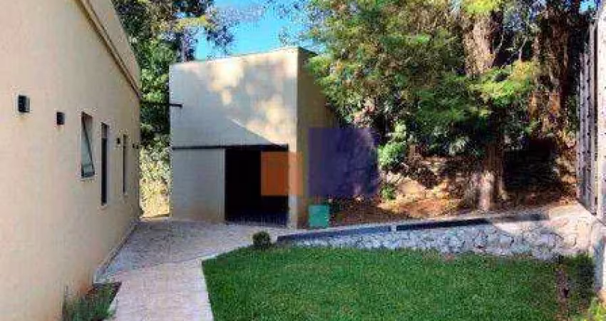 Casa de alto padrão em condomínio 405m² com 6 suítes, 6 vagas e piscina - vende-se em atibaia