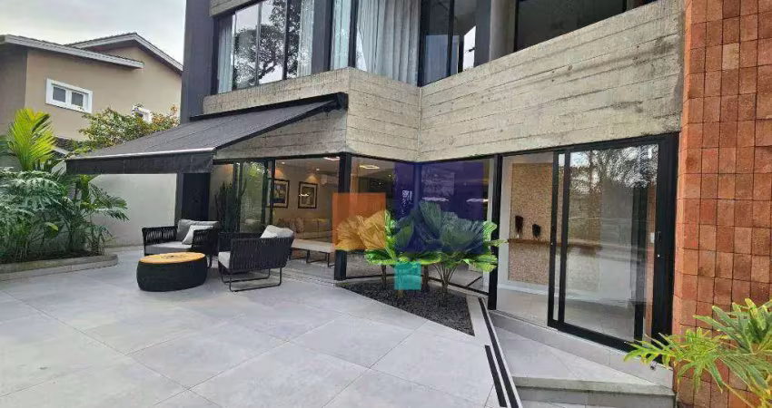 Casa à venda recém reformada - brooklin 408 m² de área construída i 384 m² de área do terreno