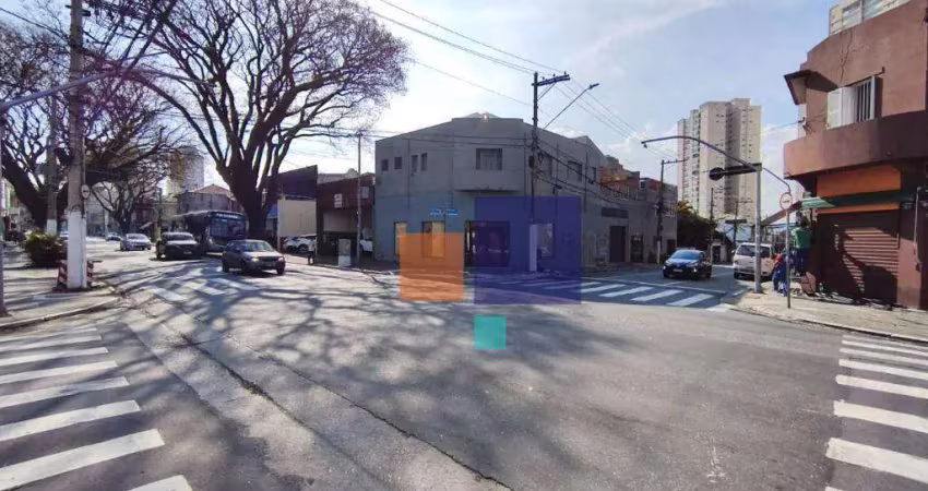 Prédio comercial com 279m² em dois pavimentos,  4 banheiros e 1 vaga -  vende-se na água branca