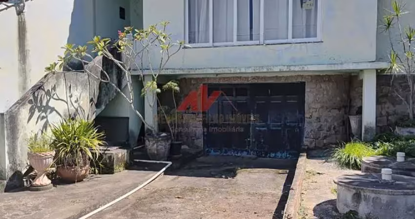 Casa 3 dormitórios em otima localização - vila capri