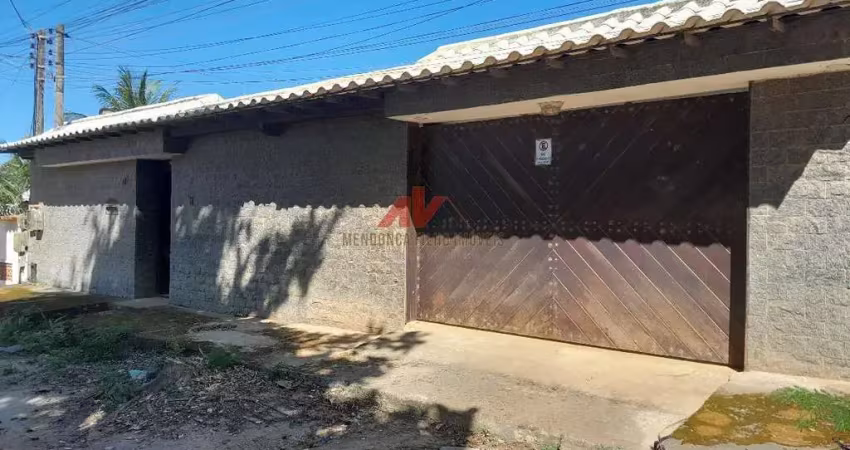 Otima casa 5 dormitórios suites - àrea central de araruama [otima localização]