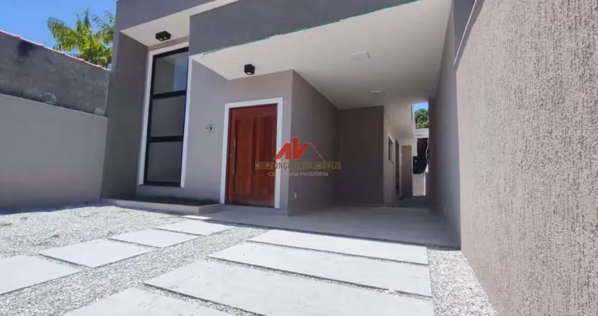 Casa em condomínio fechado com 3 quartos à venda em Parati, Araruama 